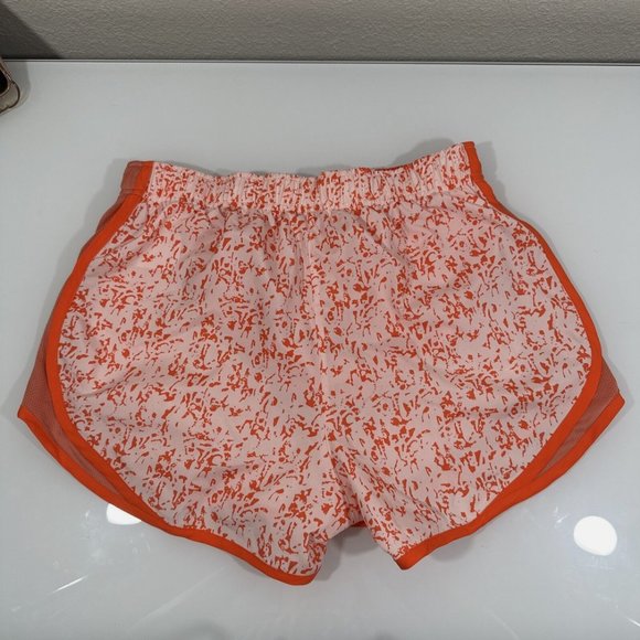 NWT $35 Nike [ Women Small ] Runnin Dri-FIT Icon Clash Tempo Shorts Orange #5865 - Picture 9 of 11